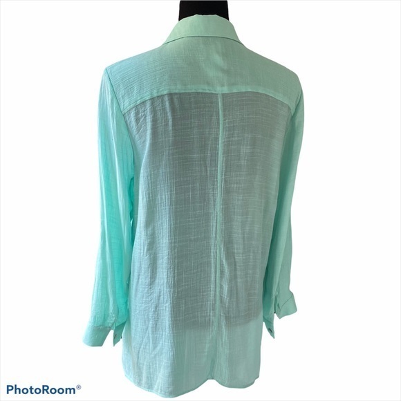 💚CHICO’S SEA FOAM GREEN TOP💚 - Picture 7 of 9